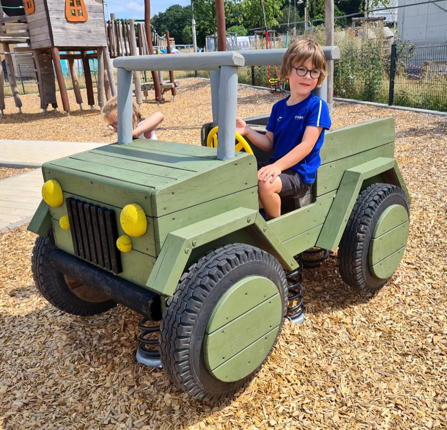 Feder-Jeep