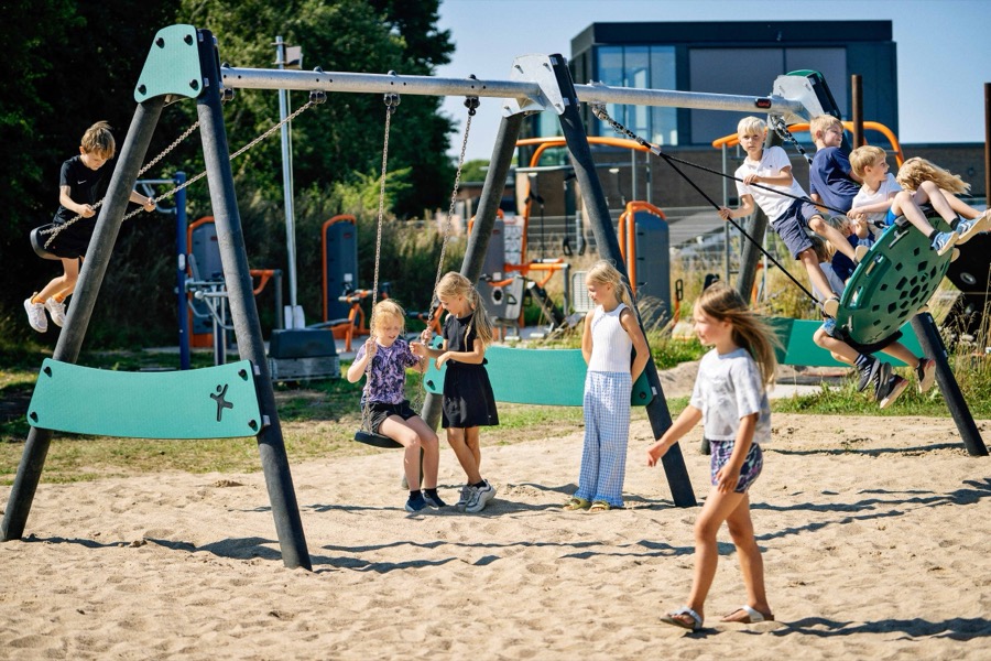 KOMPAN Schaukel-Kombi Seilnest H:2,5m