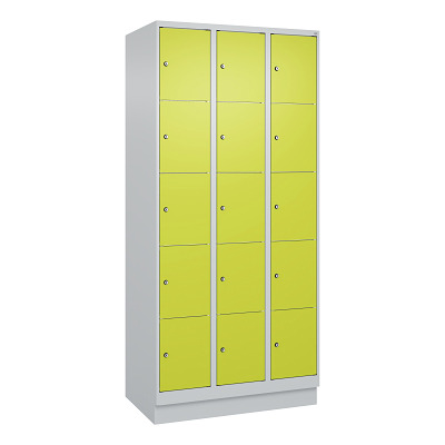 C+P Fächerschrank „Classic Plus“, 5 Fächer übereinander, Abteilbreite 30 cm, mit Sockel