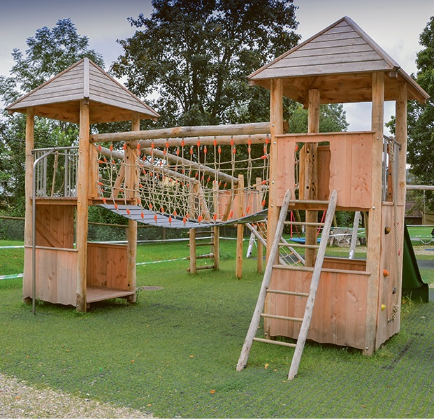Leiter für Turm aus Edelkastanie