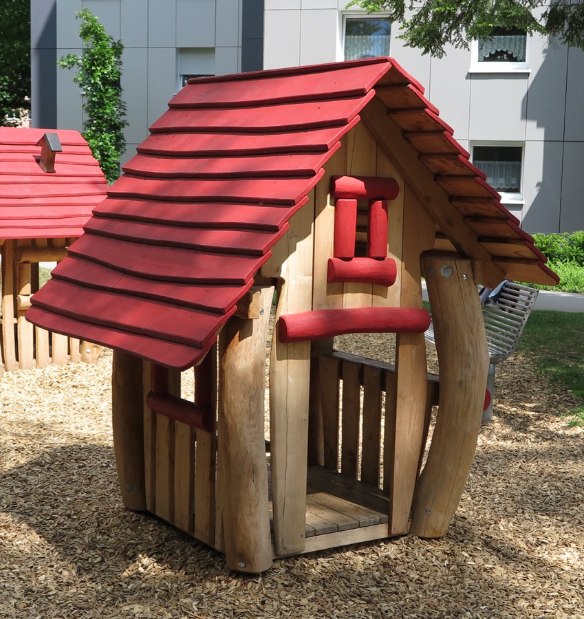 Spielhaus Marlene mit Boden