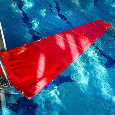Airkraft Schwimmfloss „Wasserlaufsteg“