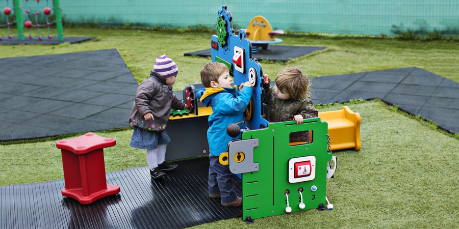 KOMPAN Tankstelle & Werkstatt