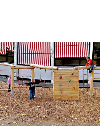 Schul-Kletterwand 11-teilig