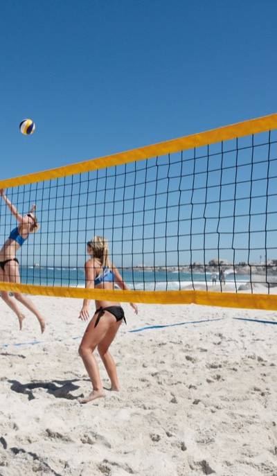 Volleyball-Anlage mit Nylonnetz