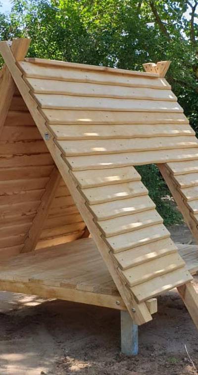 Holz-Zelt