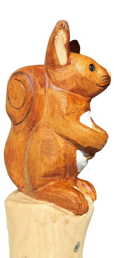 Pfostenkopf/Schnitzfigur Eichhörnchen 3 -