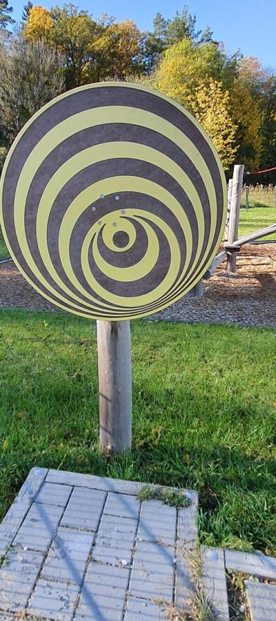 Drehspiel HPL Ø100cm, Kegel, mit 1 Pfosten