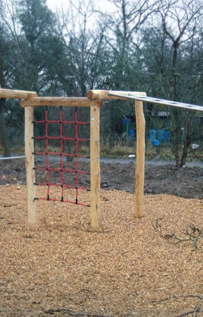 Zick-Zack-Kletterwand 3-teilig mit Hangel