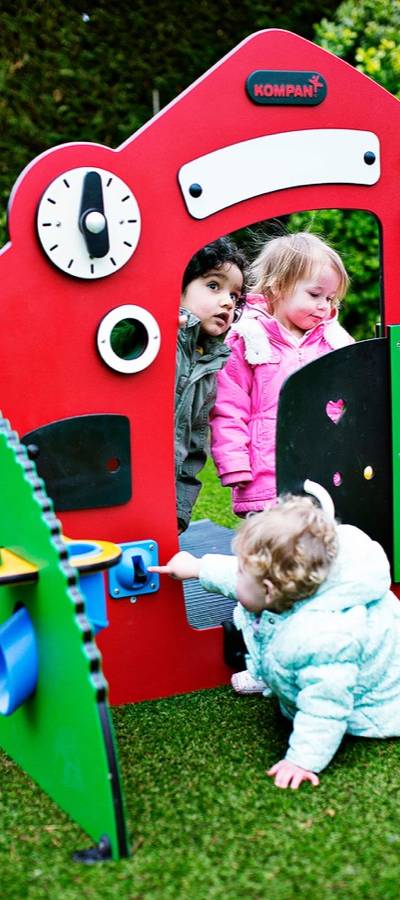 KOMPAN Zuhause & Garten Spielstation