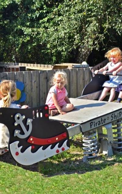 Multiwippe Piratenschiff